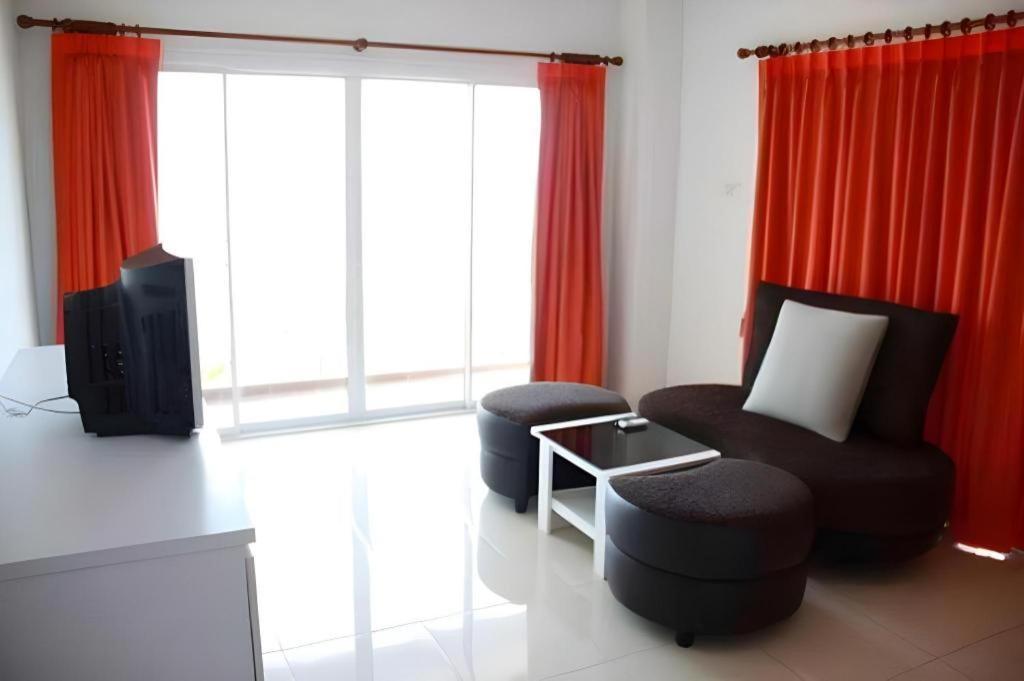 Nana Chat Bangsaen Hotel Si Racha Dış mekan fotoğraf